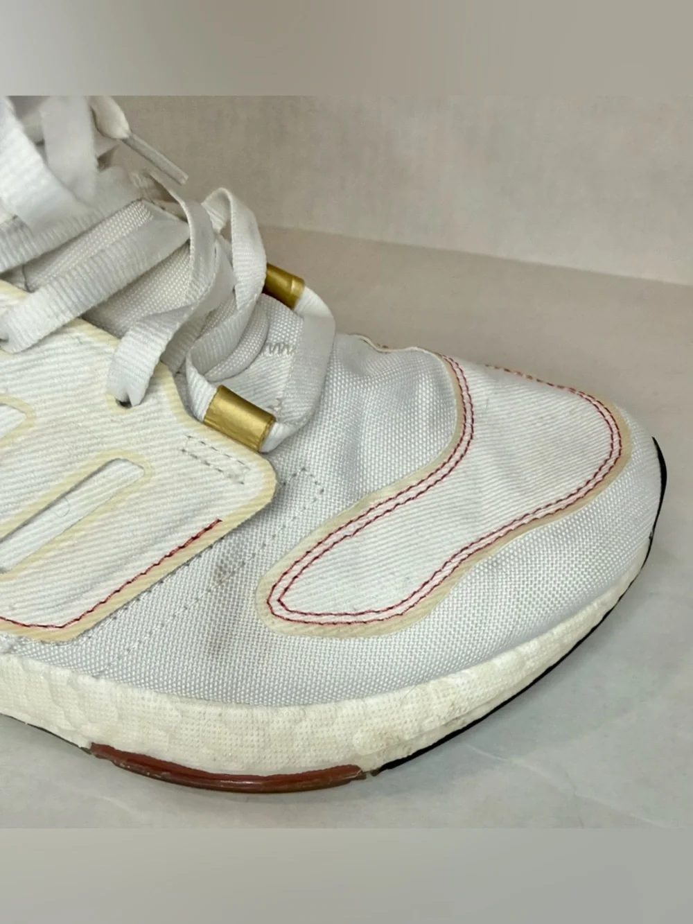 Adidas Women's Ultraboost 22 Running Shoes White/Pink Size 9.5